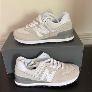 New Balance 574 Core Grey White US 7